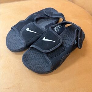 Nike Kids Black Velcro Sport Sandals with White Swoosh